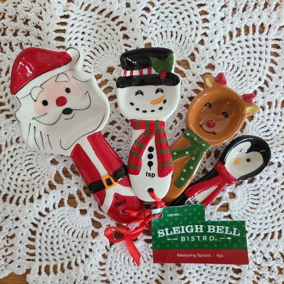 Sleigh Bell Bistro Porcelain Holiday Measuring Spoons Very Merry HL9173119 NWT - Picture 2 of 16